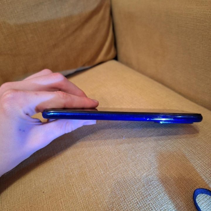 Xiaomi redmi note 8 4/64gb