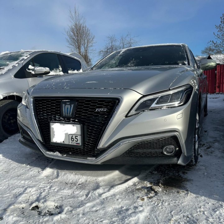 Toyota Crown, 2019