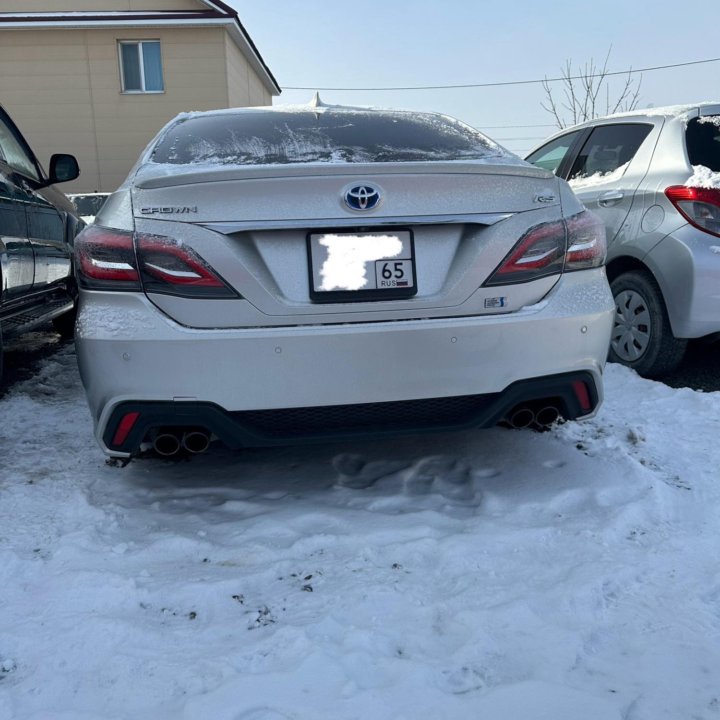 Toyota Crown, 2019