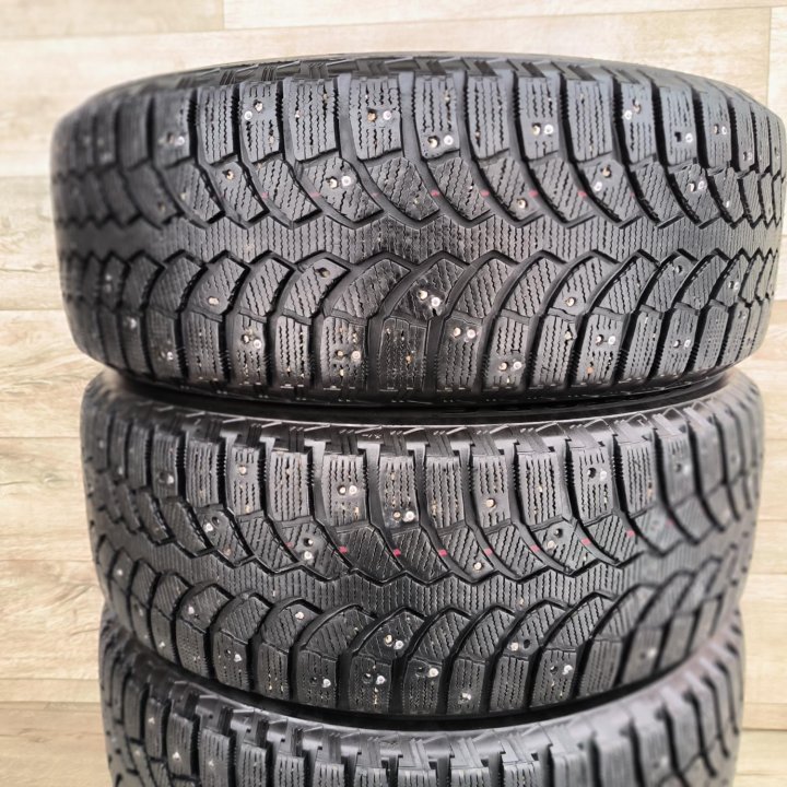 205/60/16, Bridgestone Spike 01, 4 шт