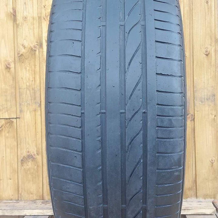 Bridgestone Dueler H/P Sport R19 255/50 107W