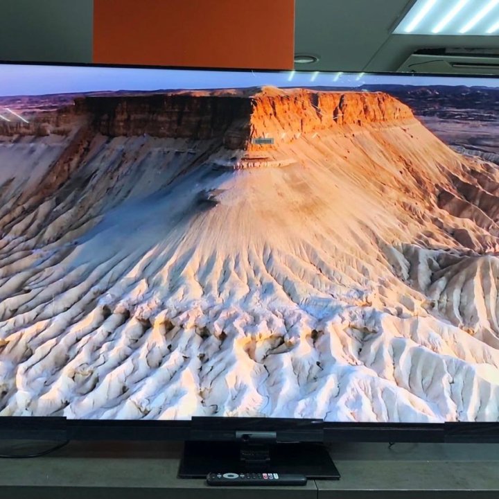 TCL Qled 65(170)/Smart TV/Wi-Fi/4k UHD 120Hz