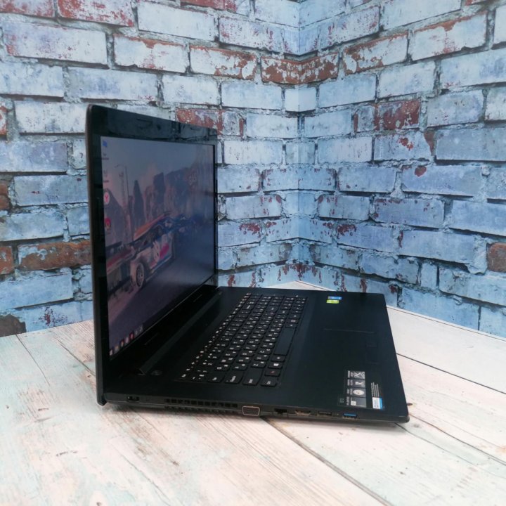 Ноутбук Lenovo i3/500Gb /GT920 (1176 C)