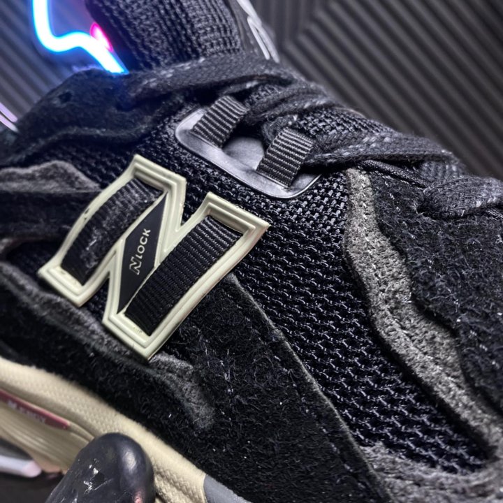 Кроссовки мужские new balance 1906r