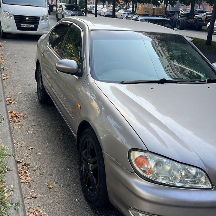 Nissan Cefiro, 1998