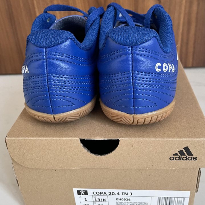 Бутсы футбольные Adidas cops