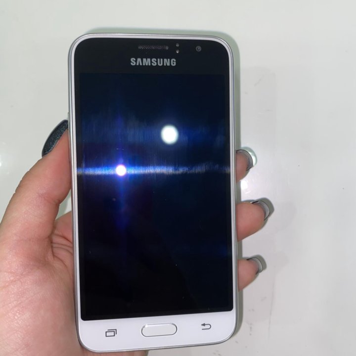 Samsung Galaxy J1