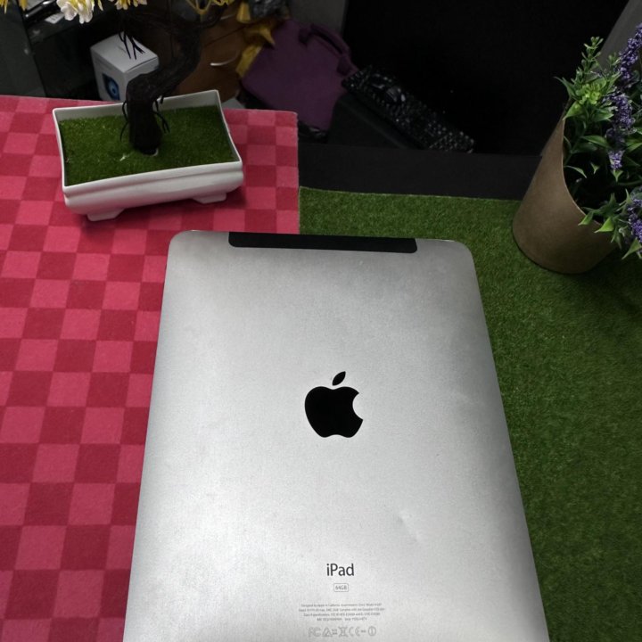 Apple iPad 1 (3G) 64gb + sim