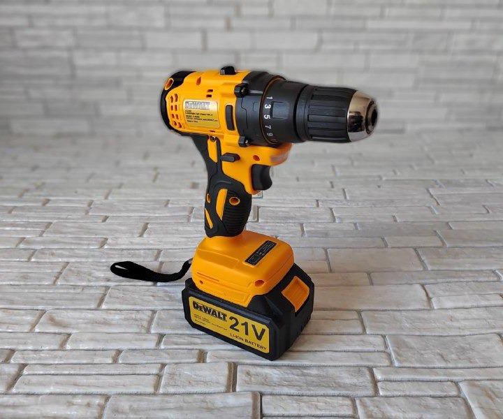 Аккумуляторный набор Dewalt 2 в 1