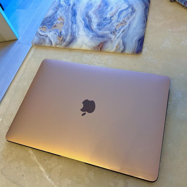 MacBook Air 13 2019 (1.6Ghz, 256Gb) rose gold