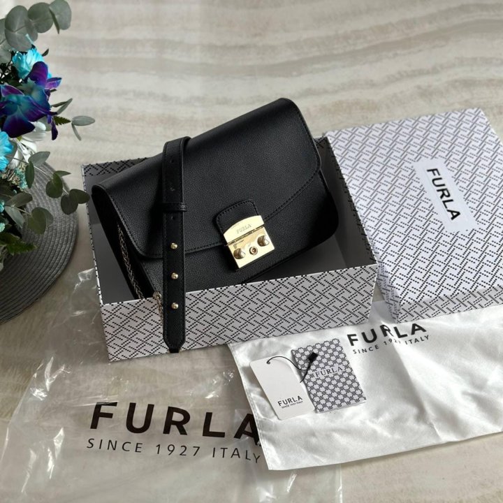 Сумки FURLA 