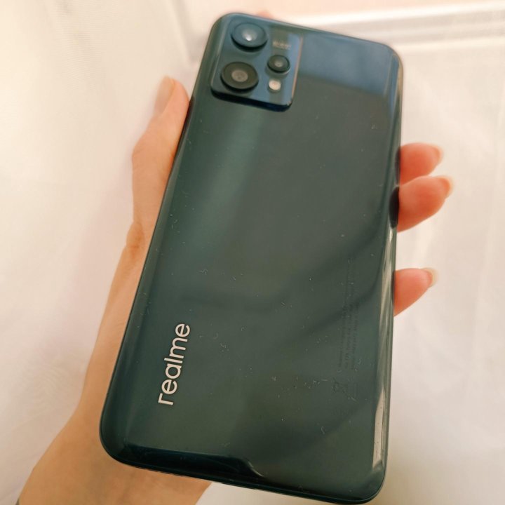 Смартфон Realme