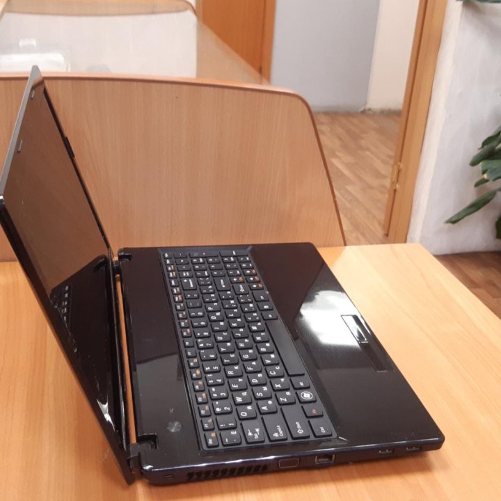 Ноутбук Lenovo G580