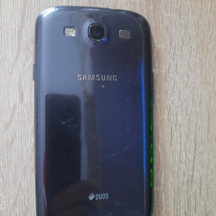 Смартфон Samsung Galaxy S3 GT-I9301I