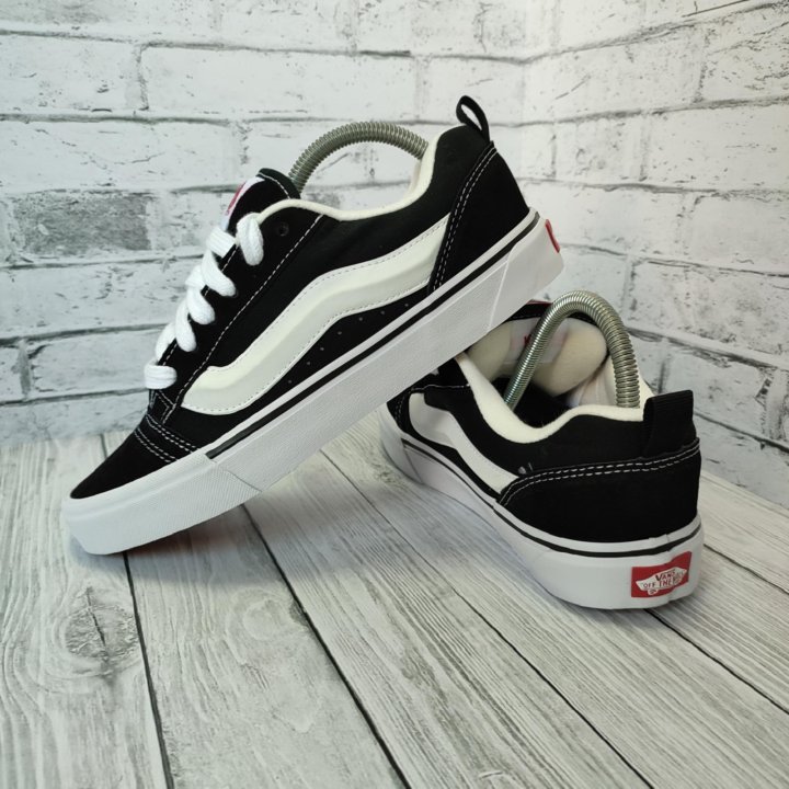 Кроссовки Vans Knu Skool