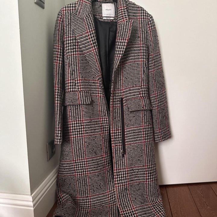 Пальто mango