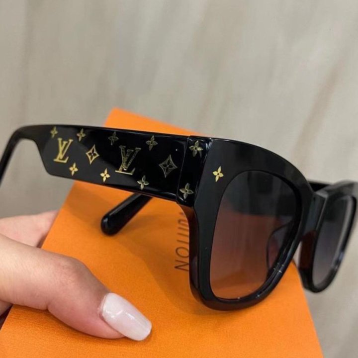 Louis Vuitton очки солнцезащитные оригинал