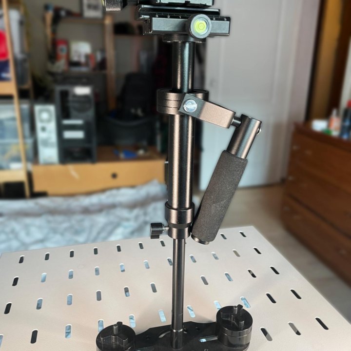 Ручной стабилизатор Steadicam S40, 40 см