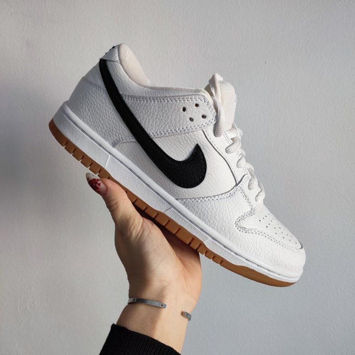 Кроссовки Nike SB Dunk