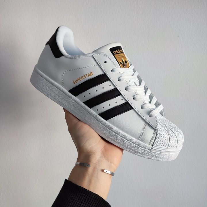 Кроссовки Adidas Superstar