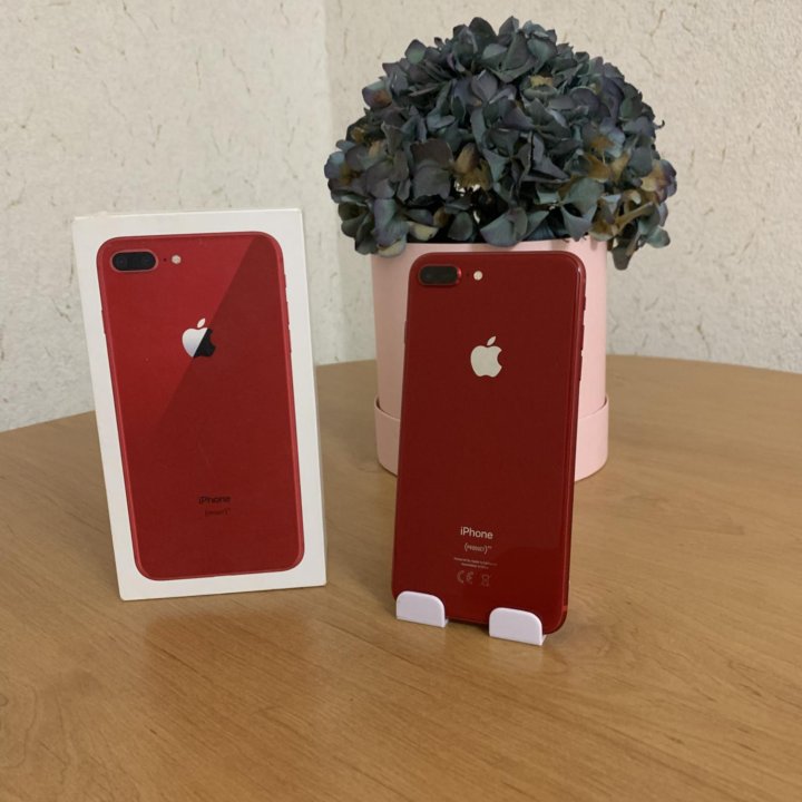 iPhone 8 Plus 64GB Red Product Ростест Идеал