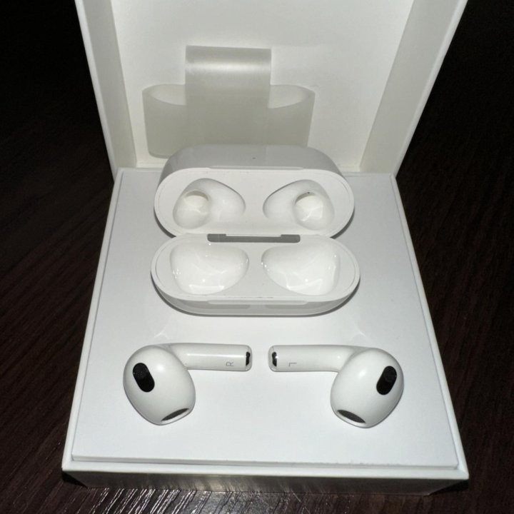 Наушники apple airpods 3 с чехлами