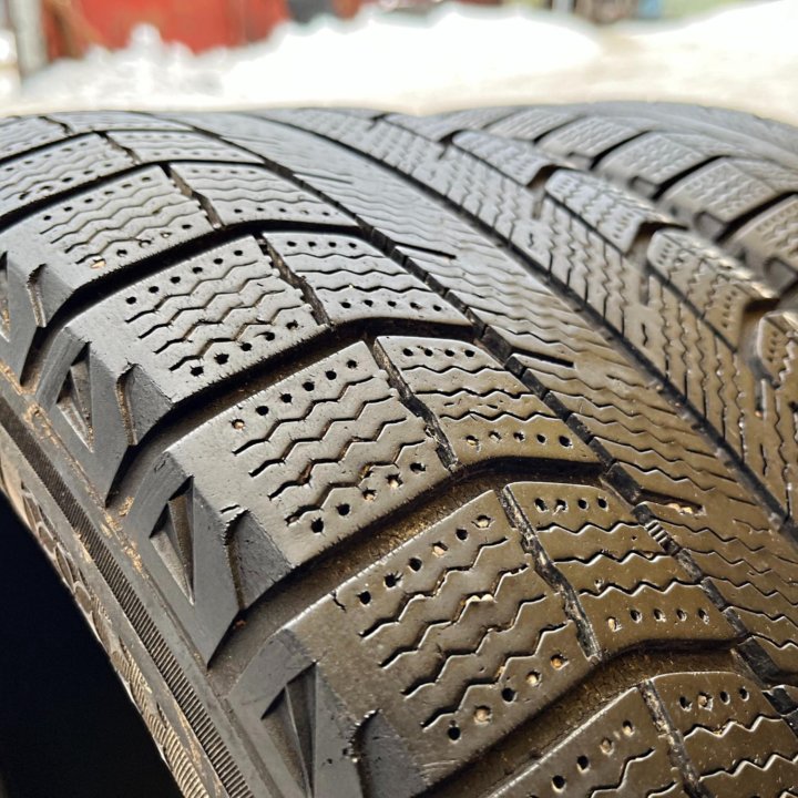 2 шт. Зима Michelin X-Ice XI2 205/55 R16 91T