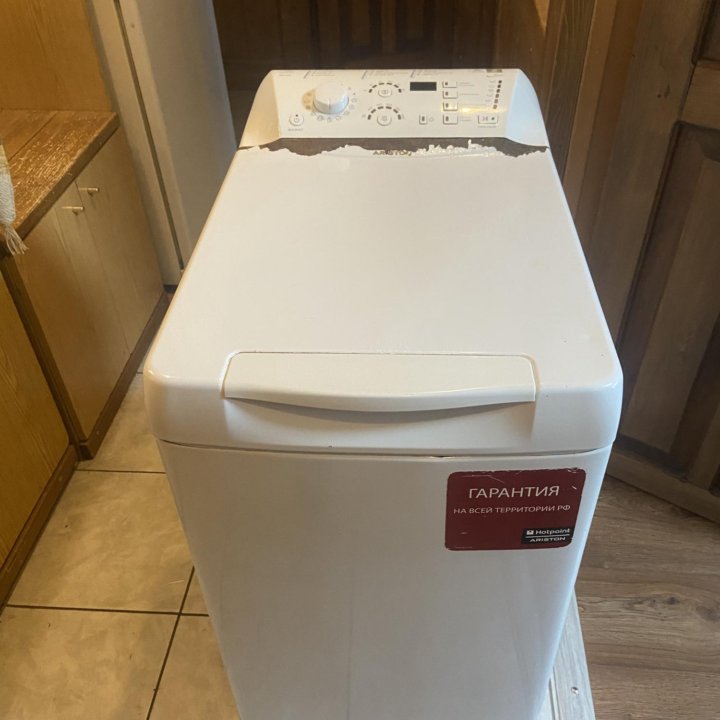 Стиральная машина Hotpoint Ariston ARTF 1047