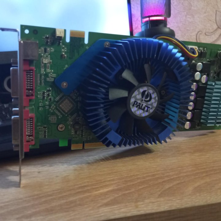 Geforce 8800GT 1Gb