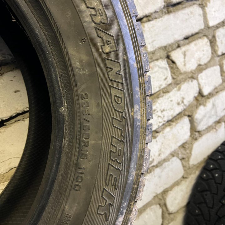 Зимняя резина Dunlop Grandtrek SJ6 265/60 R18 110Q