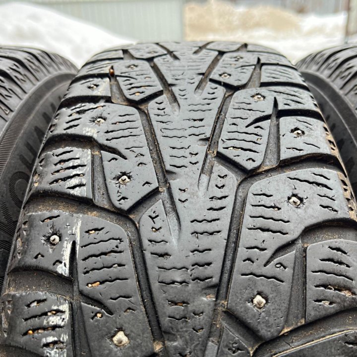 Зима Yokohama IG55 185/65 R15 Диски 4x114.3 D56.6