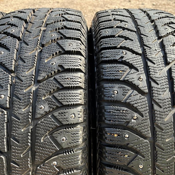 Зима Bridgestone Ice Cruiser 7000S 185/65 R14 86T