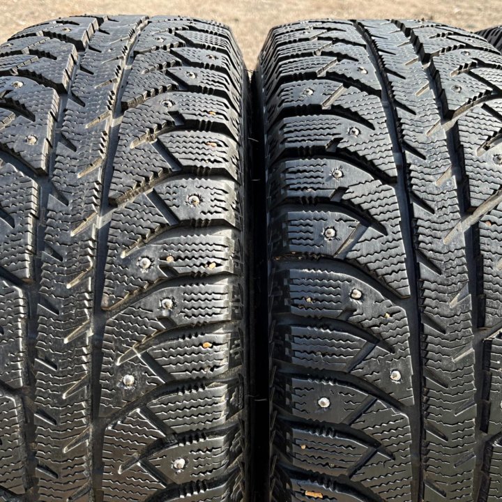 Зима Bridgestone Ice Cruiser 7000S 185/65 R14 86T