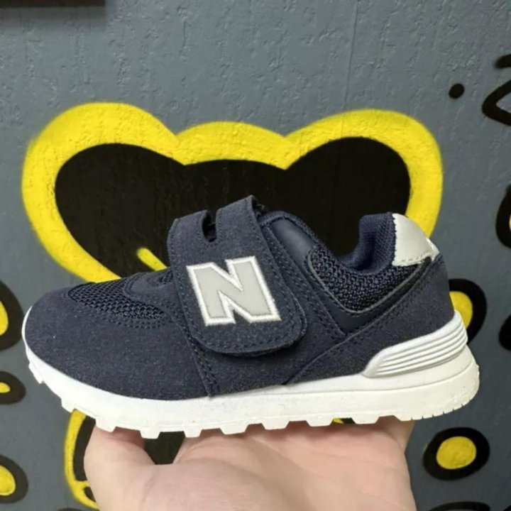 Детские кроссовки New Balance новые