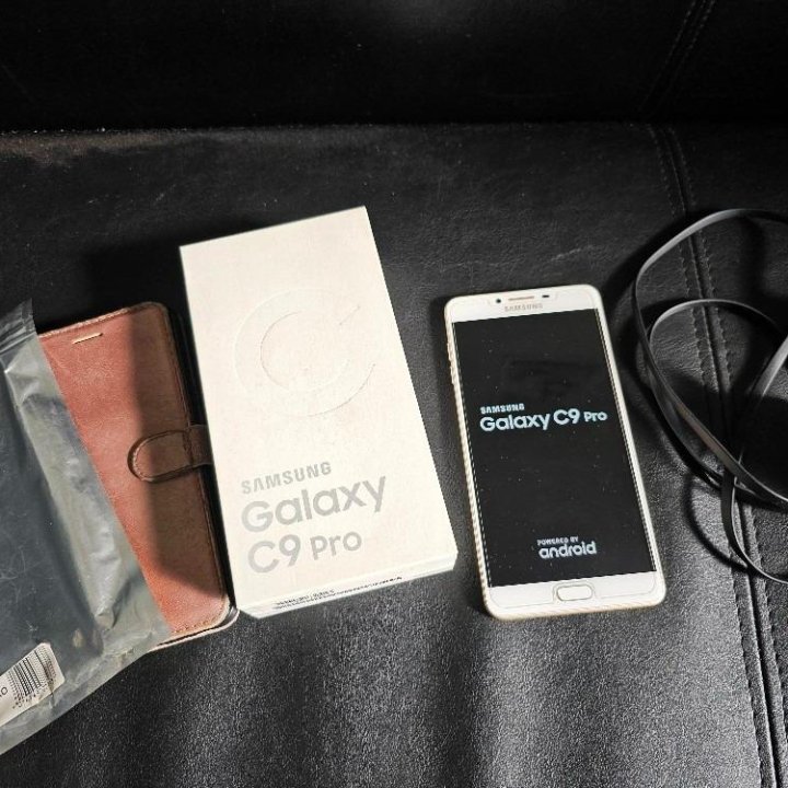 Samsung Galaxy C9 Pro 6RAM/64 Гб