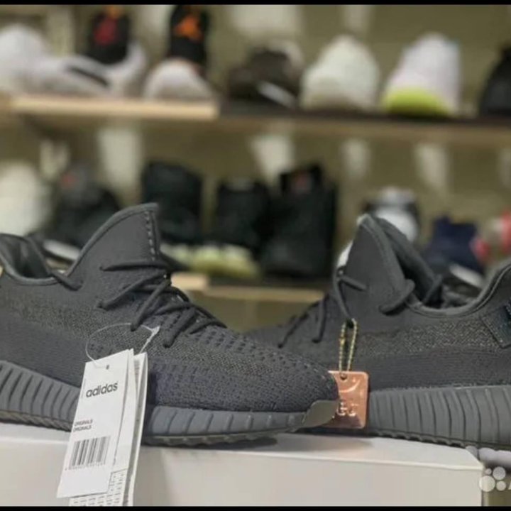 Кроссовки Adidas Yeezy Boost 350