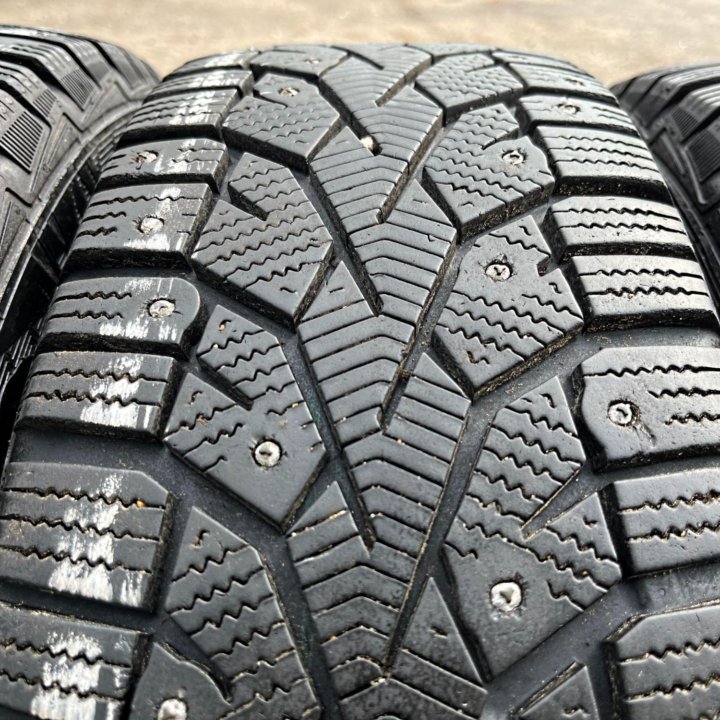 Зима Gislaved Nord Frоst 100 185/65 R15 92Т