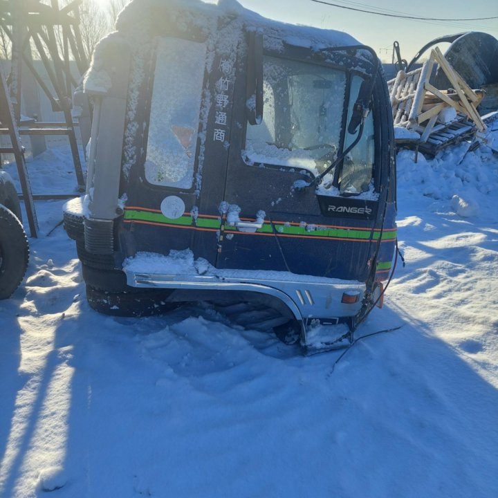 Кабина в разбор hino ranger