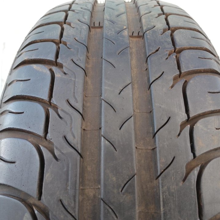 Шина 185/55 R15, 1шт