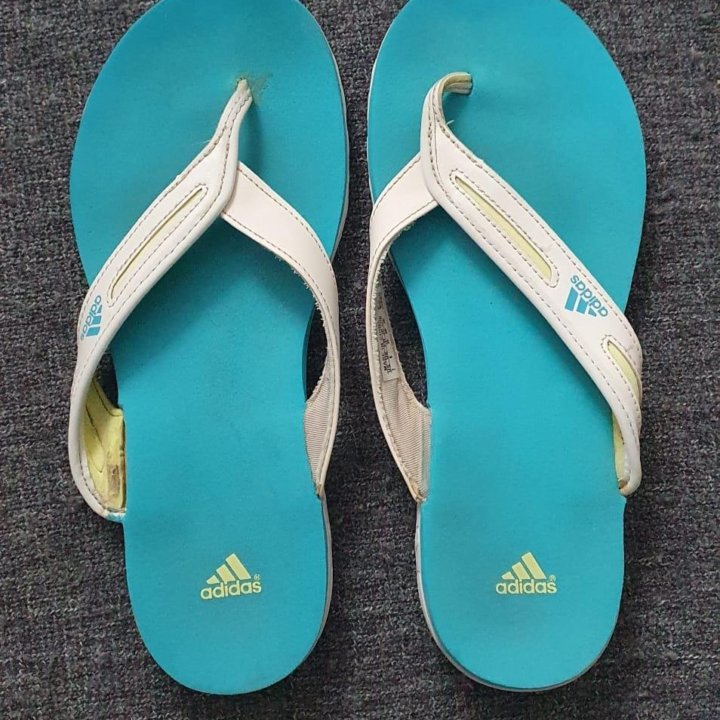 Сланцы adidas