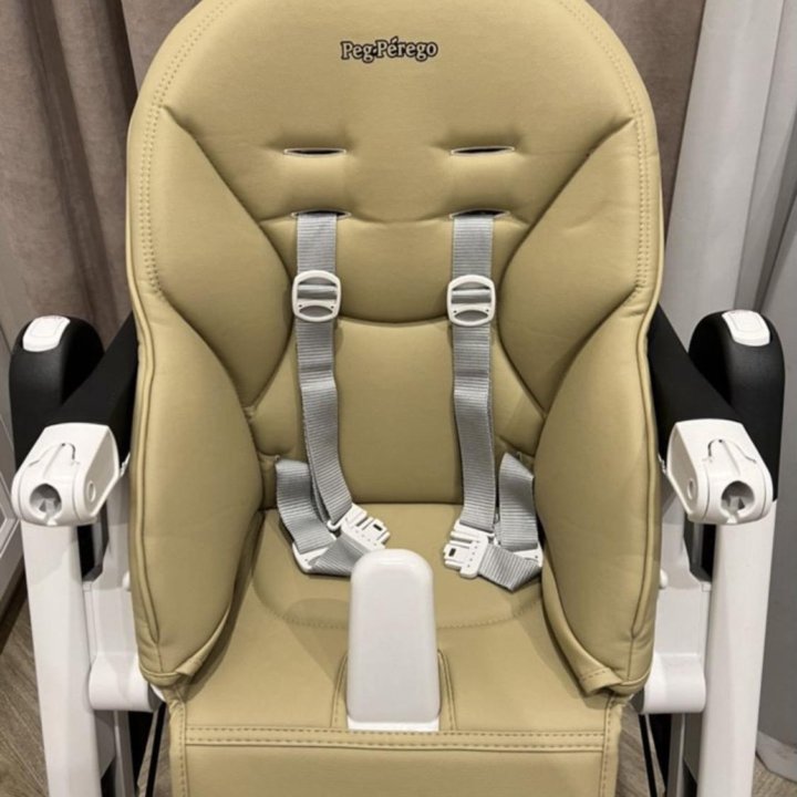 Стульчик для кормления Peg perego Siesta