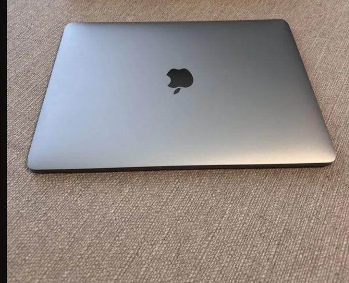 Apple MacBook Pro 13 Retina