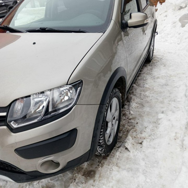 Renault Sandero, 2015