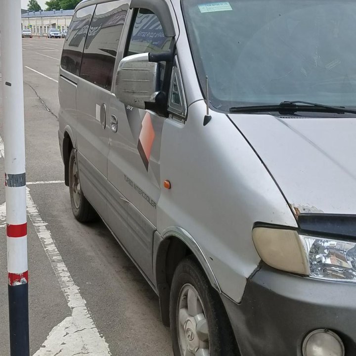 Hyundai H-1 (Starex), 2002