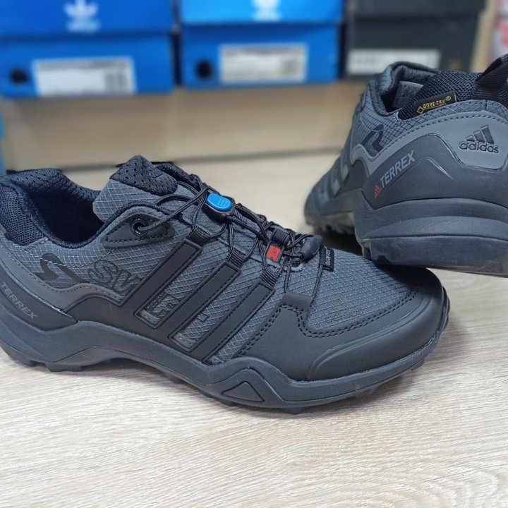 Кроссовки adidas terrex