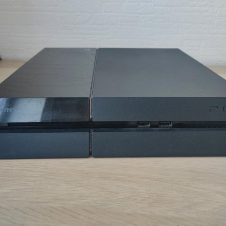 Playstation 4 fat