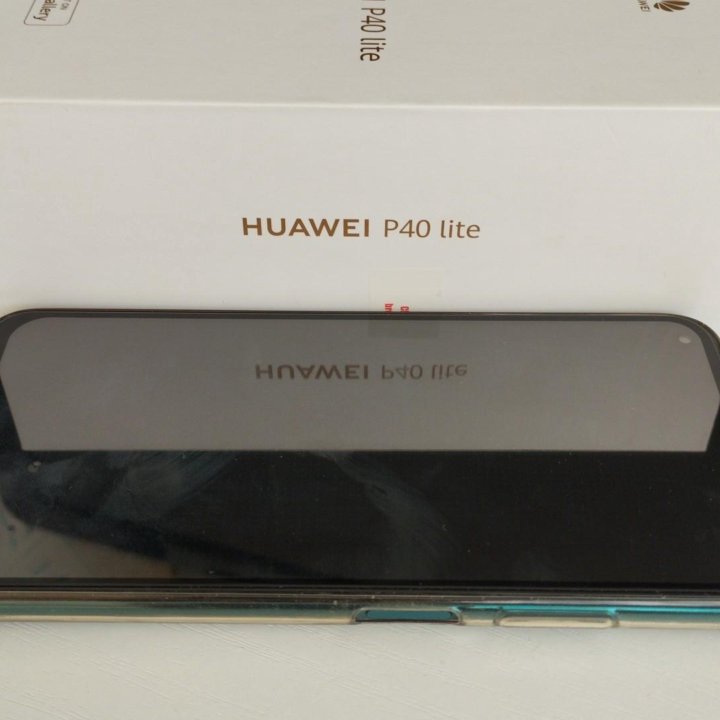Телефон Huawei P40 lite