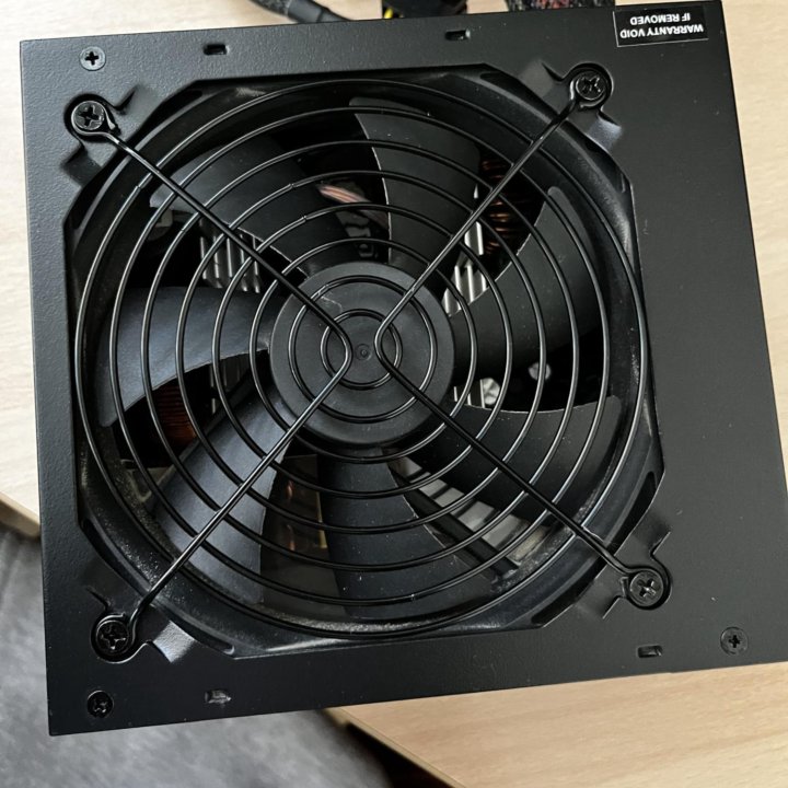 Блок питания termaltake tr2s 700w