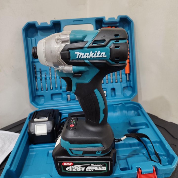 Винтоверт Makita 18В аккумуляторный