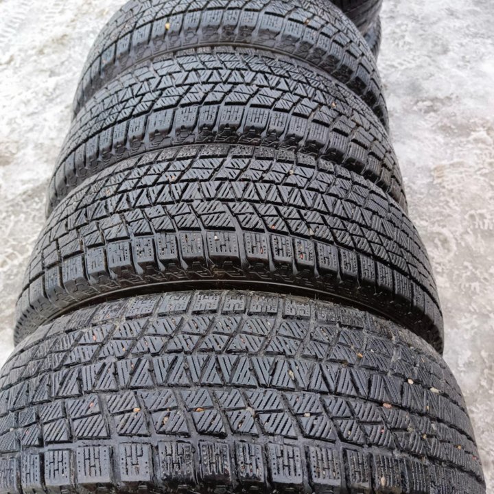 205/60 R16 Kapsen IceMax RW501